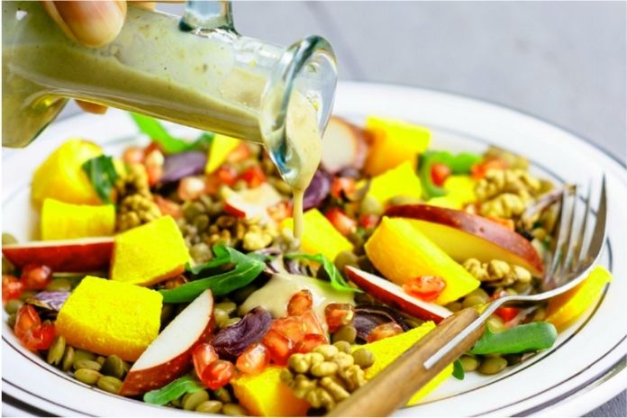 Avoid These 5 Fattening Ingredients In Your Salad.