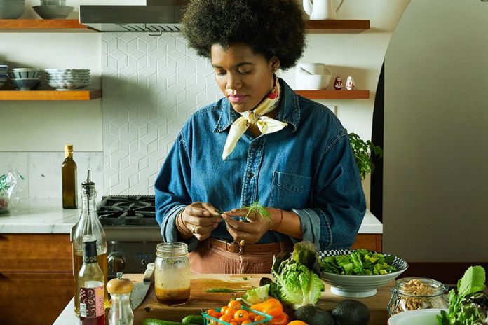 Differences Between Diet And Food Reeducation