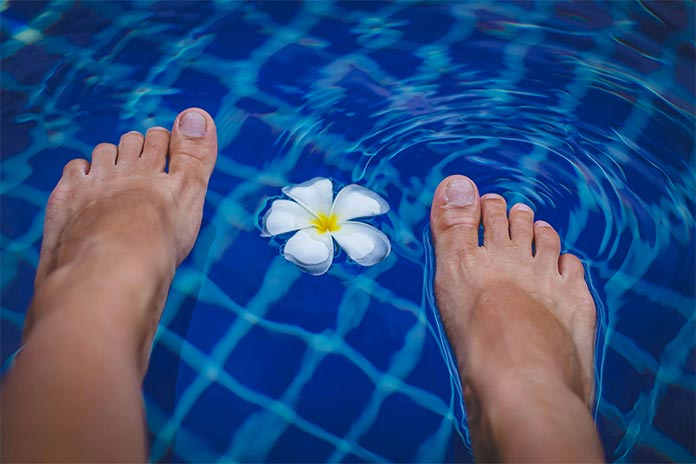 Feet, Pathologies And Health